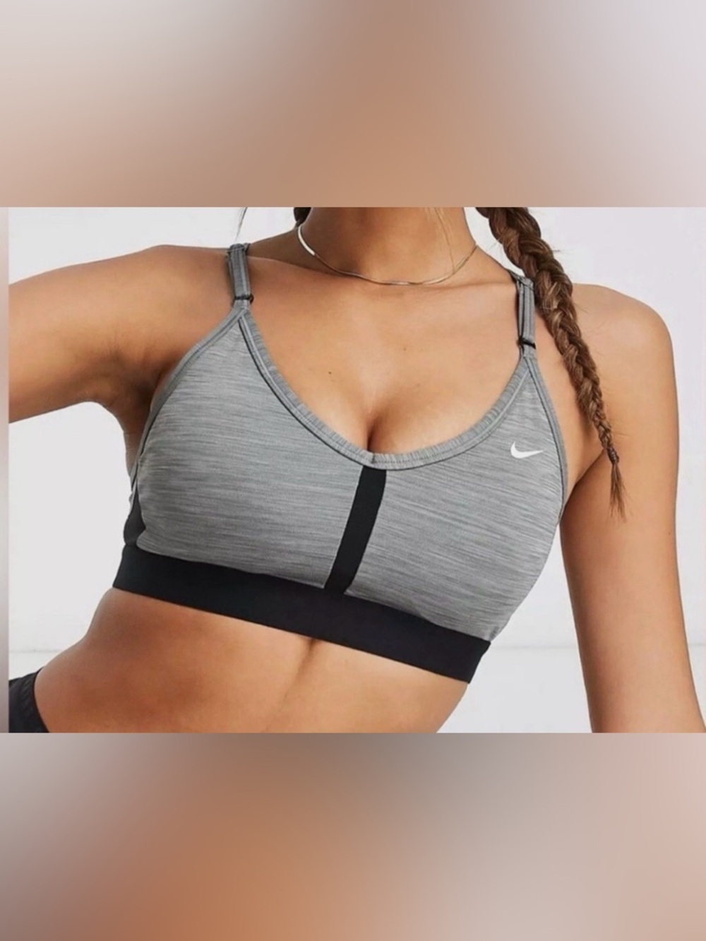 Nike Indy Light-Support Padded V-Neck Sports Bra - Picture 5 of 10